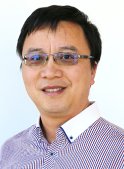 会议主讲人：Dr. Yun Wang,  Professor